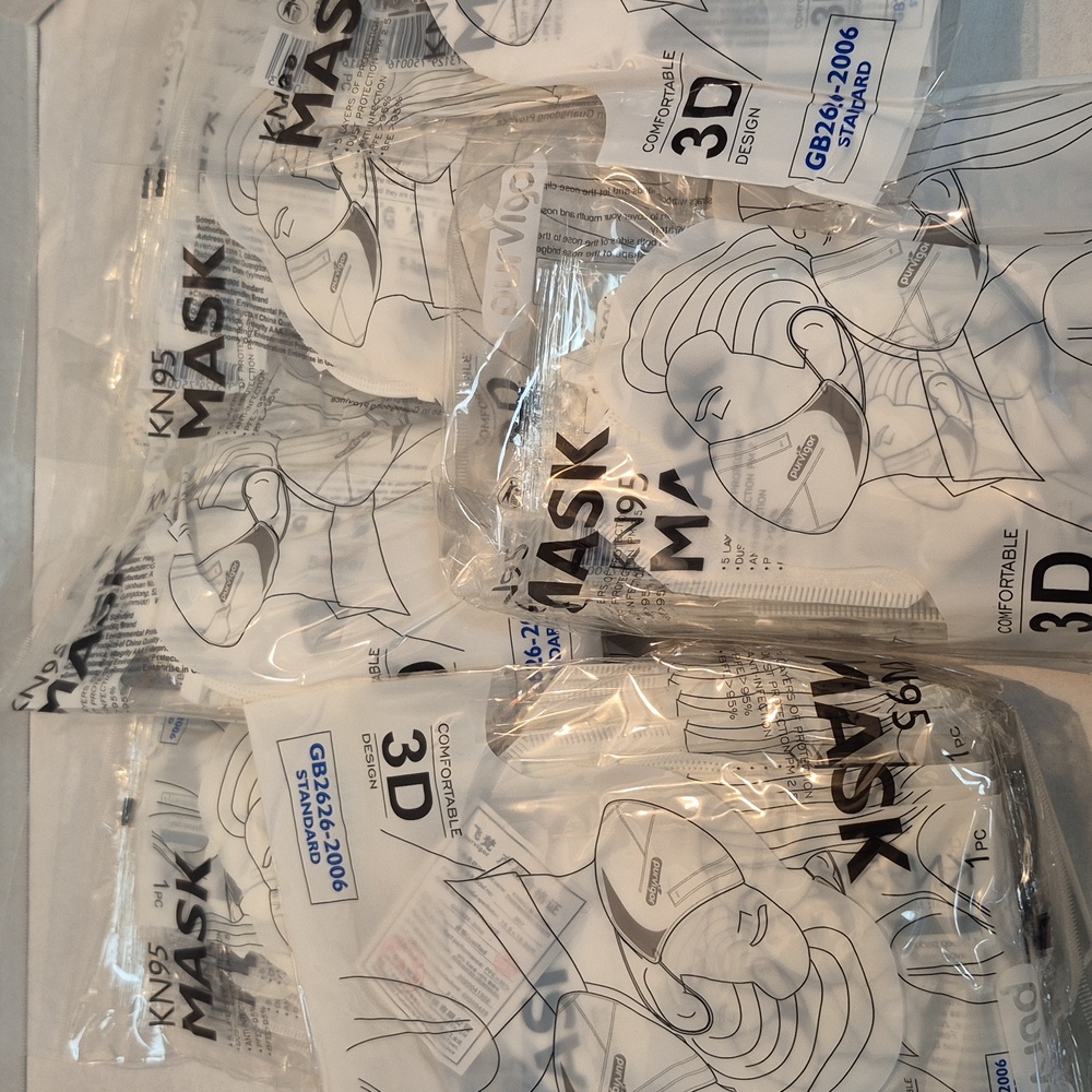 KN95 60 Face Masks  Individually Wrapped, 5 Layer Protection White KN95 - Picture 3 of 4
